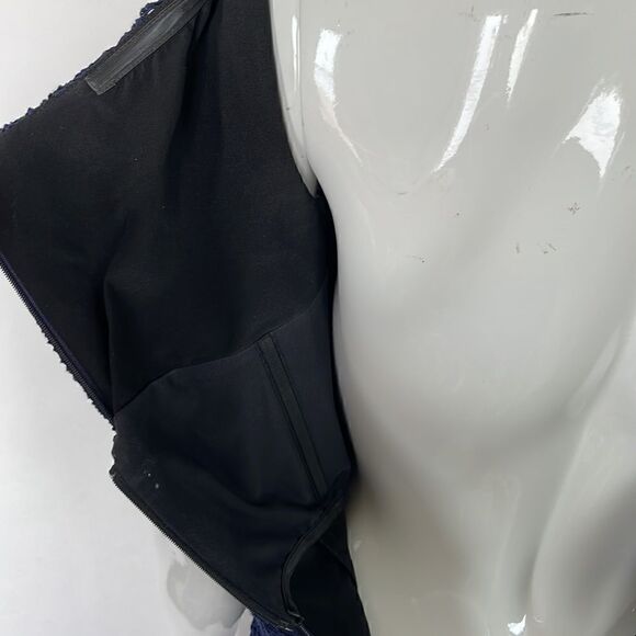 ESCADA Textured Lace Dress wBuilt-in Bra - Picture 9 of 11